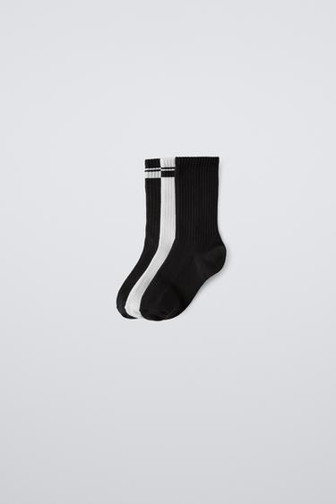 LOT DE TROIS CHAUSSETTES LONGUES À BANDES - Blanc / Noir de Zara