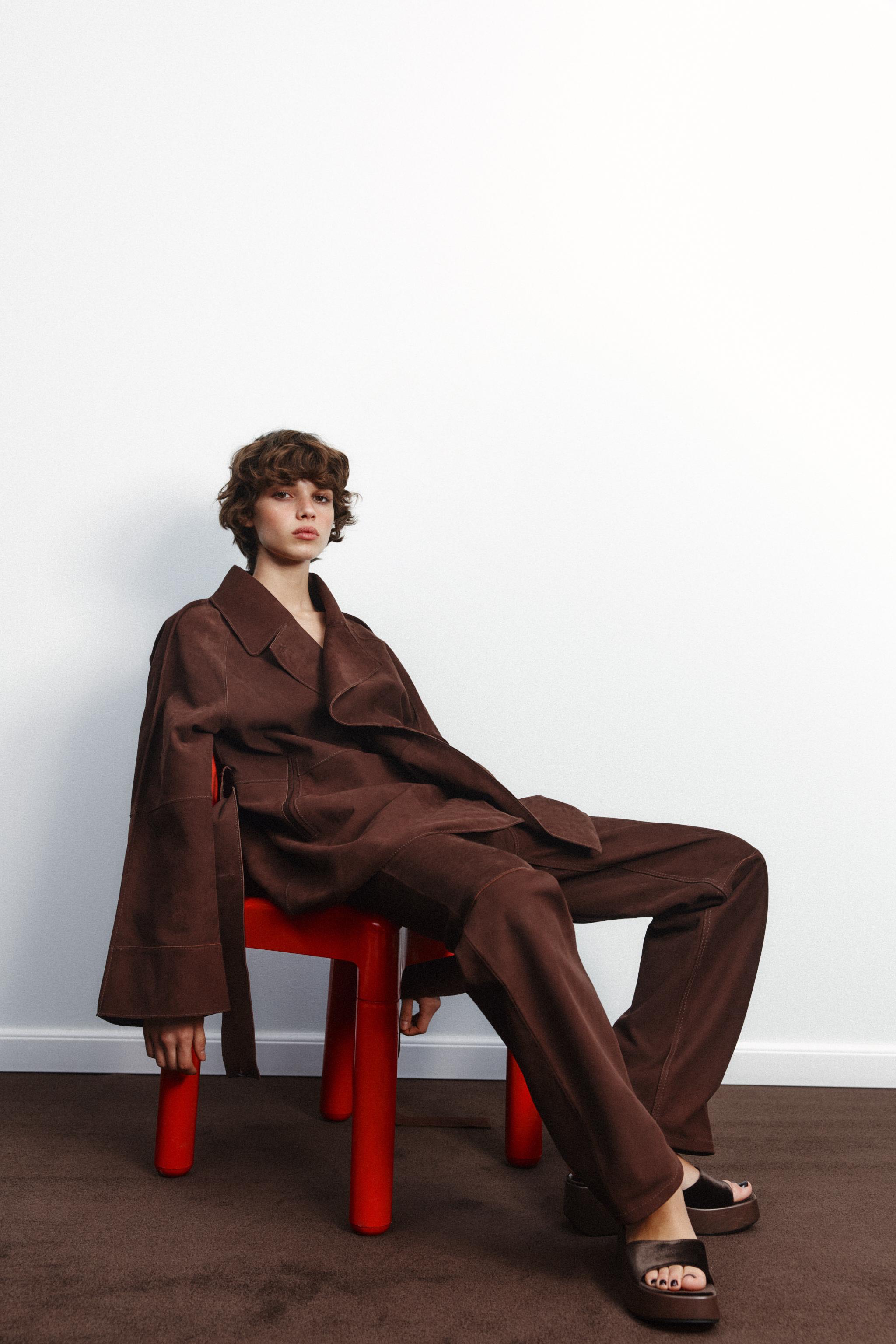 【ZARA】スエードレザーパンツ ブラウン | 4720/502/700 SUEDE LEATHER PANTS - Brown | ZARA Canada