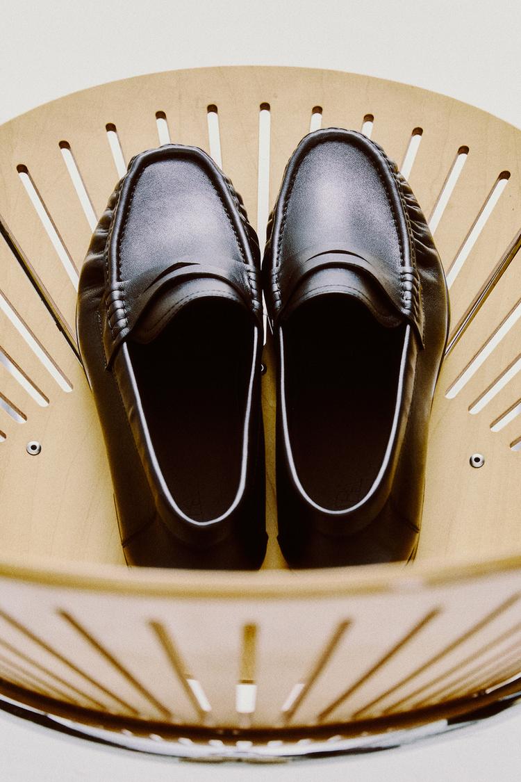 MOCASINES DE CUERO TIPO PENNY