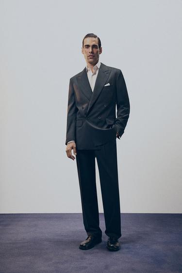100% WOOL DOUBLE-BREASTED SUIT - 213 by Zara