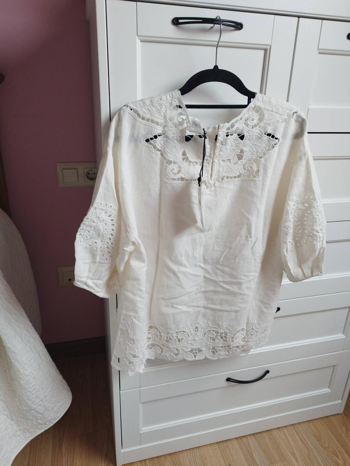 ZW COLLECTION BLOUSE WITH CUTWORK EMBROIDERY - Image 5