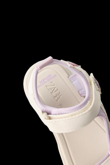 SANDALIA TÉCNICA KPOP DEMON HUNTERS™ NETFLIX © - Beige de Zara