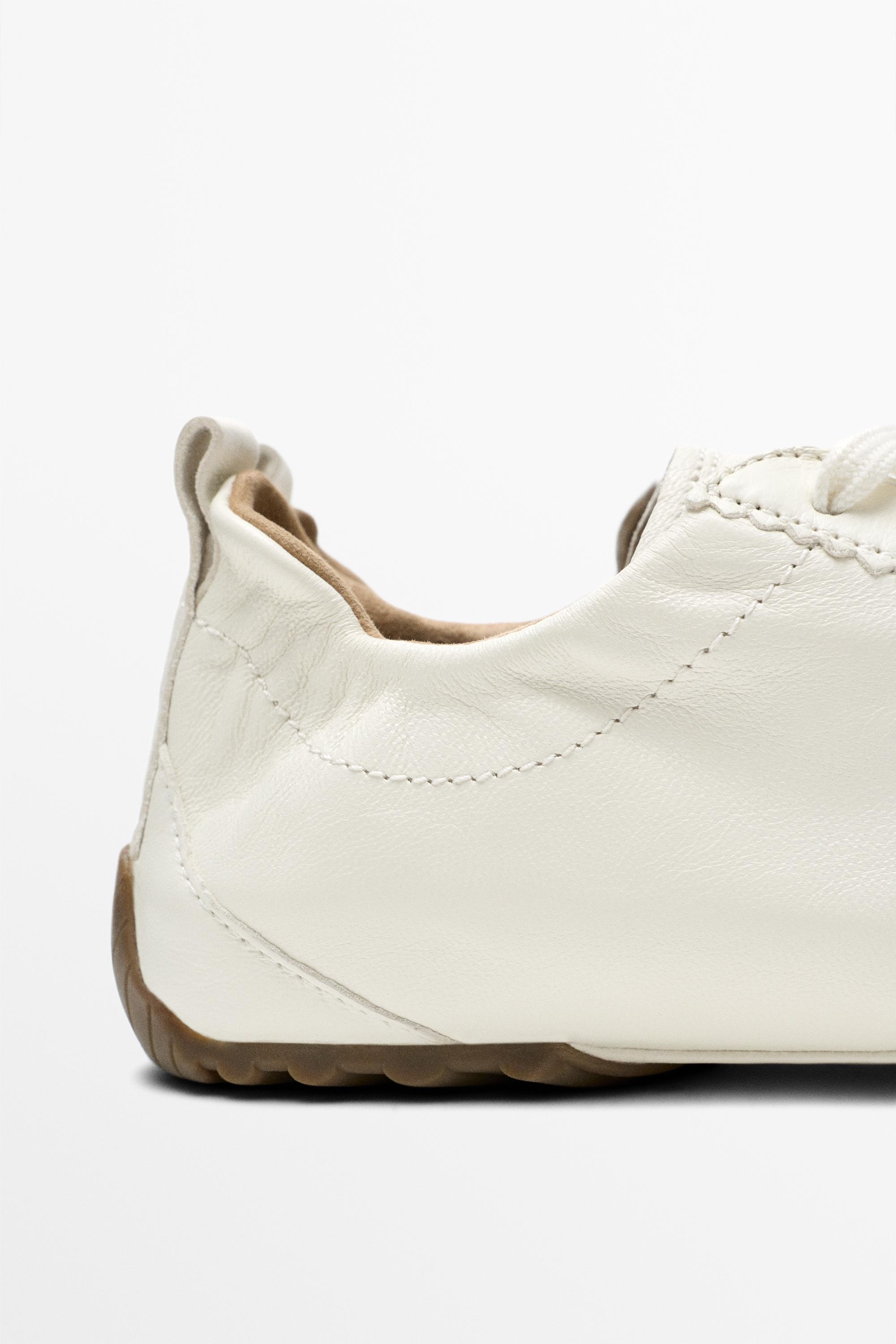 Chaussure de sport cuir souple