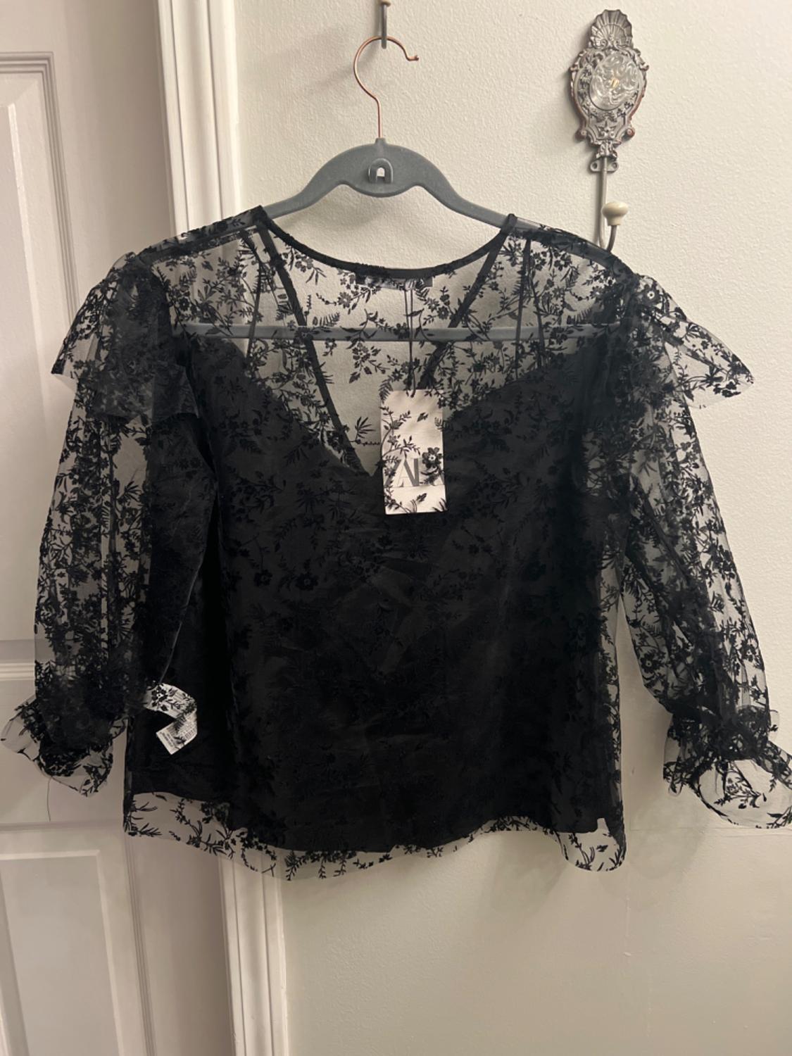 RUFFLED TULLE FLORAL BLOUSE - Image 2