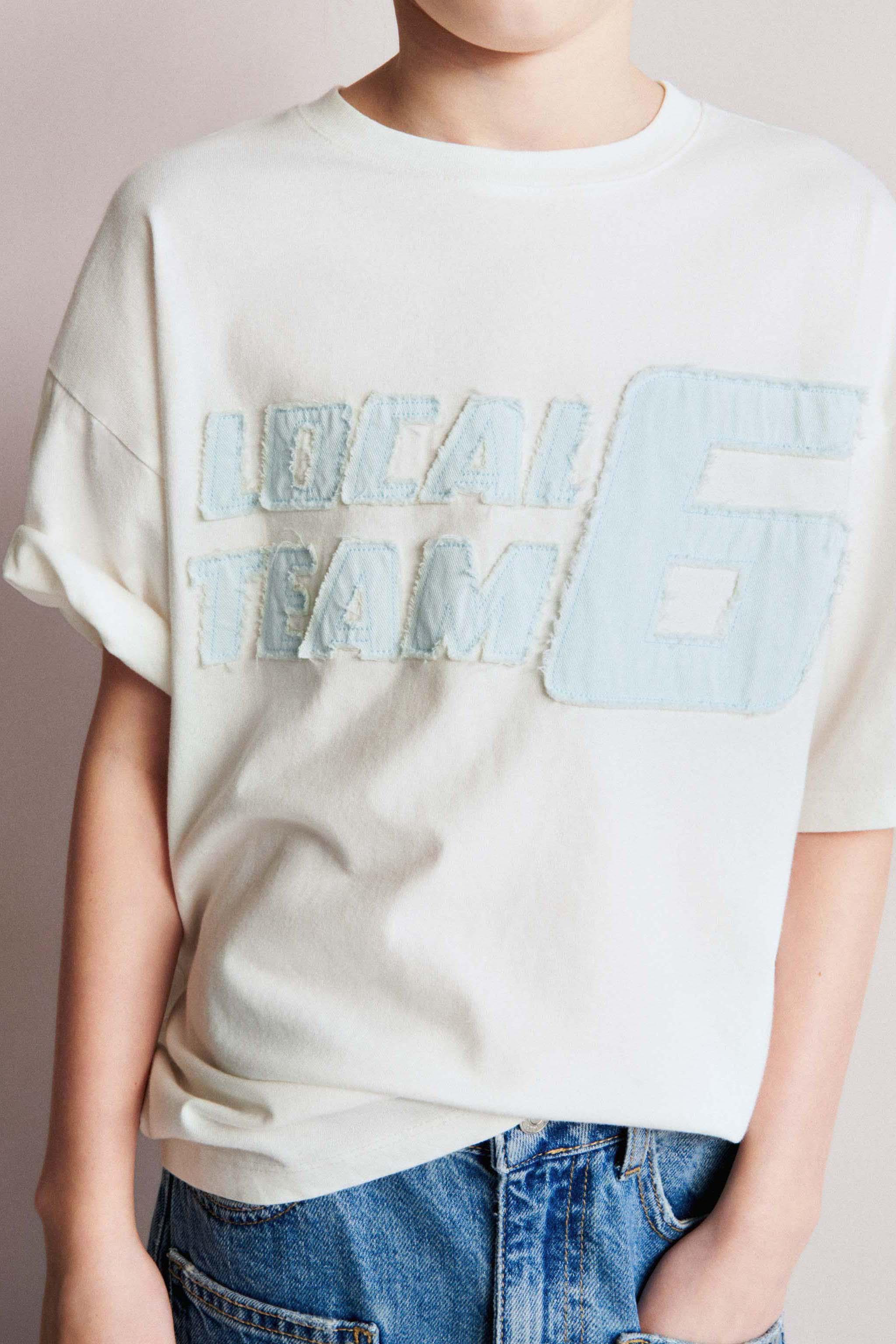 テキストパッチＴシャツ - ホワイト | ZARA Japan / 日本