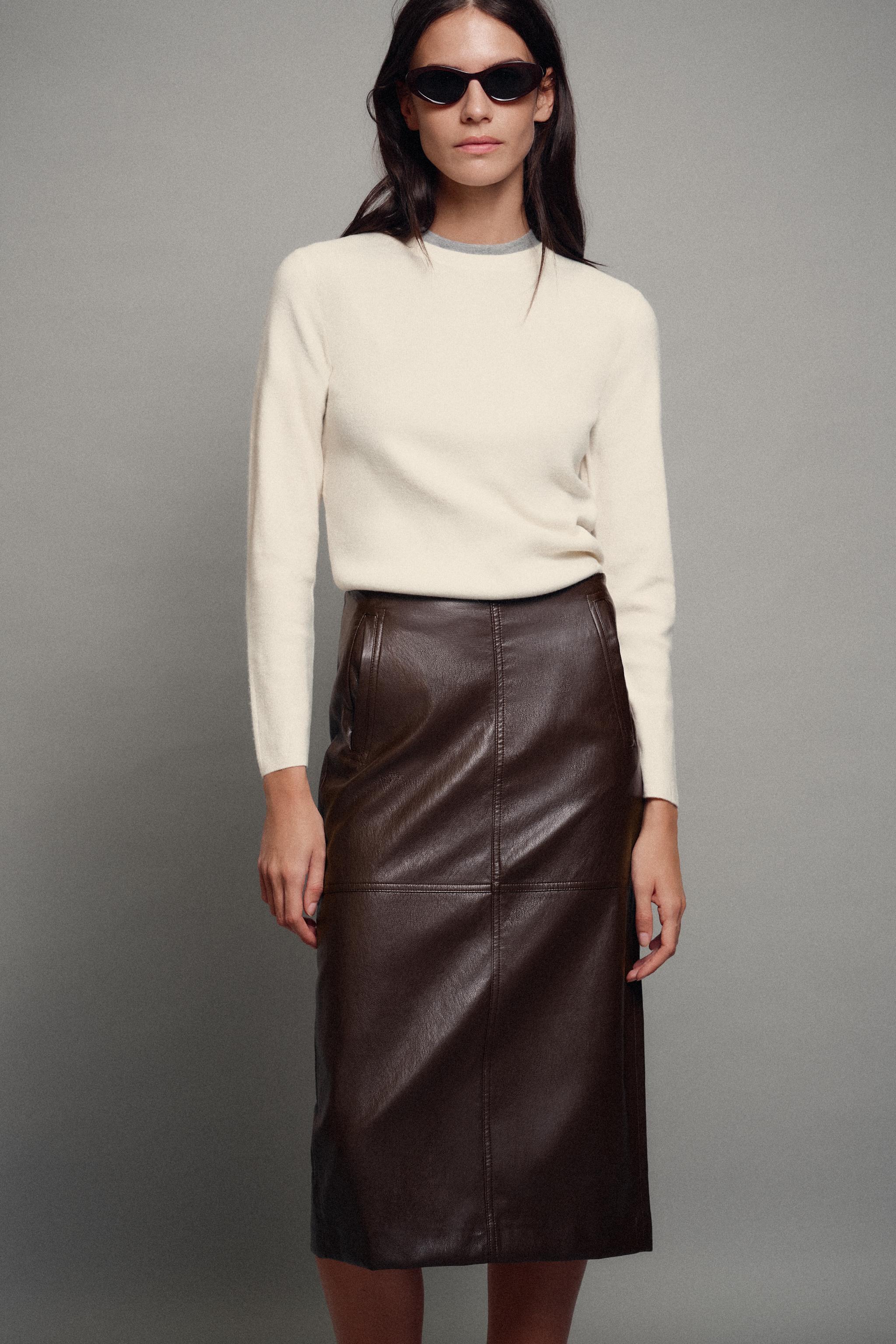 SOFT TOUCH KNIT JUMPER