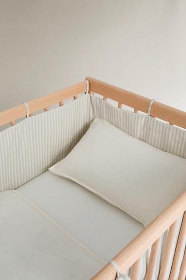 CHILDREN'S STRIPED COT BUMPER COVER - striped by Zara - Image 0
