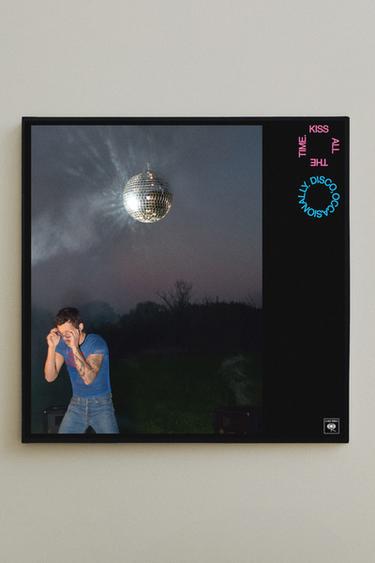 Zara VINIL HARRY STYLES: KISS ALL THE TIME. DISCO, OCCASIONALLY – raznobojno