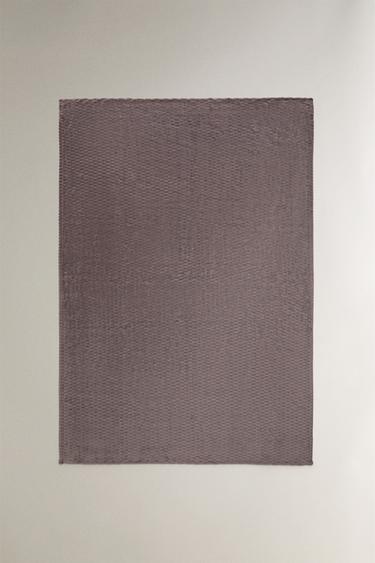 DIAMOND FLEECE THROW - رمادي داكن الخاص بـ Zara