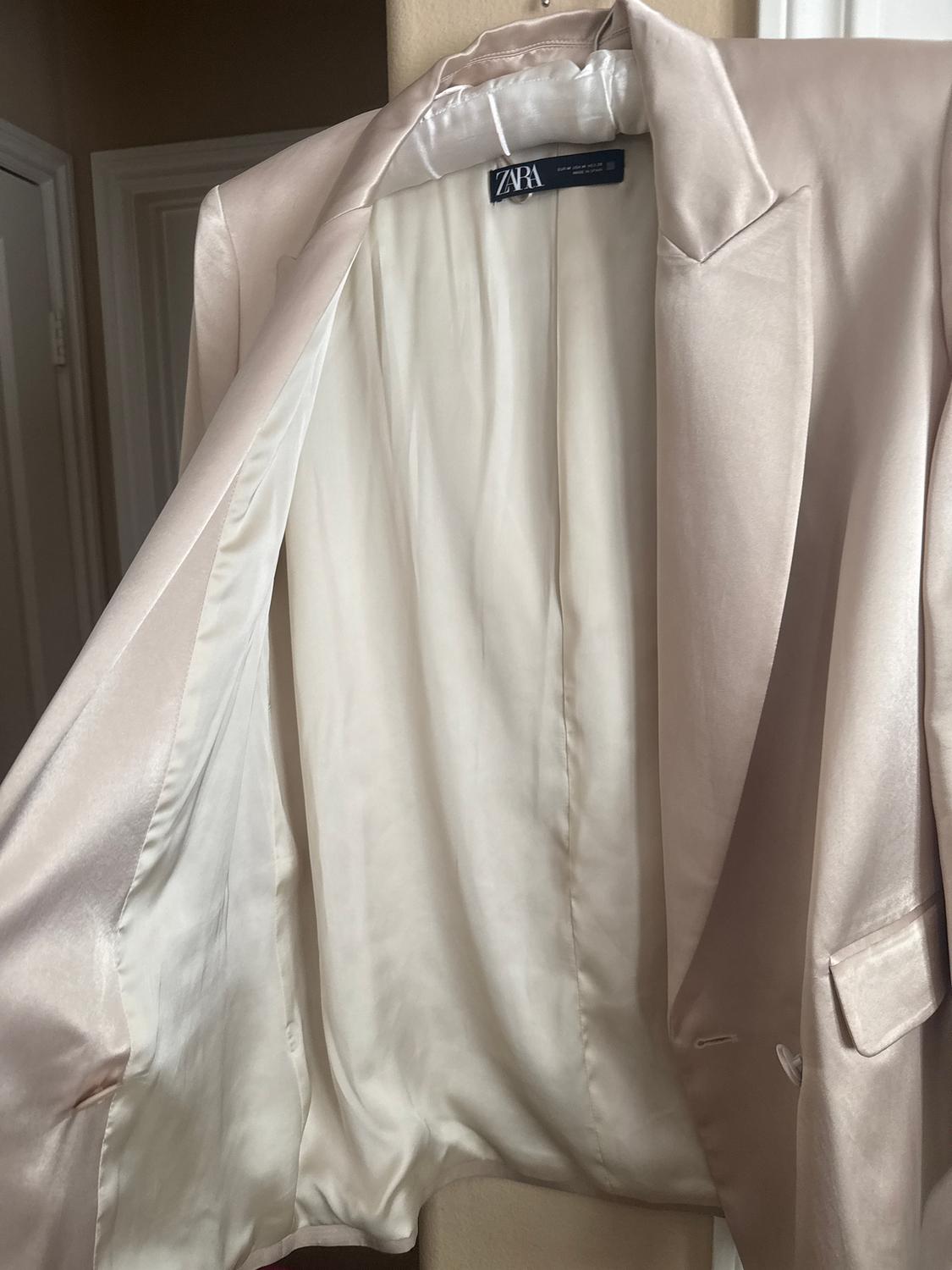 LIMITED EDITION SATIN EFFECT BLAZER - Image 3