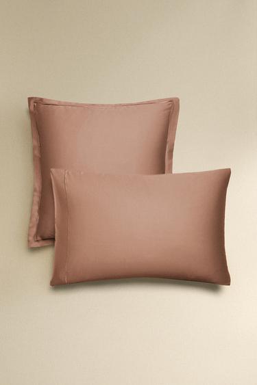 SATEEN PILLOWCASE WITH TRIM (300 THREAD COUNT) - Dusty pink by Zara