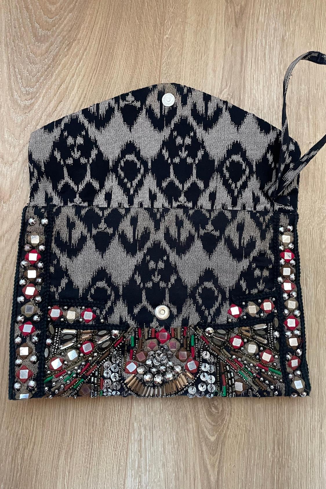 BOLSO SOBRE ABALORIOS - Image 3