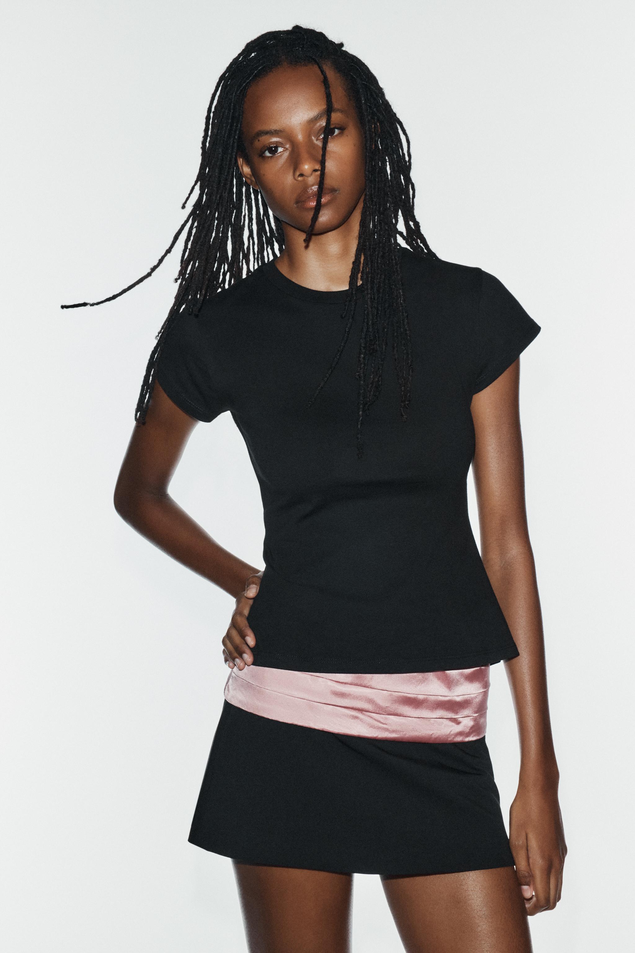 BACK CORSET T-SHIRT — Black
