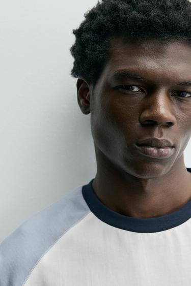 REGULAR FIT COLOUR BLOCK T-SHIRT - Ecru by Zara - Image 4