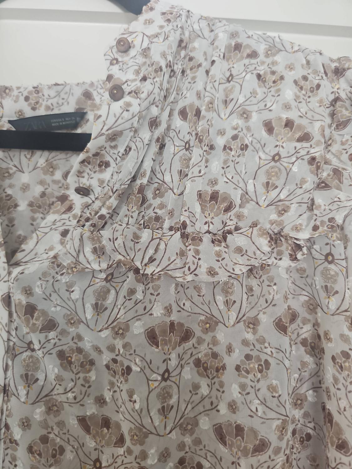BLUSA ESTAMPADA PLUMETI - Image 5