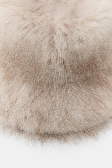 CHAPEAU BOB EFFET FOURRURE - Écru de Zara - Image 5