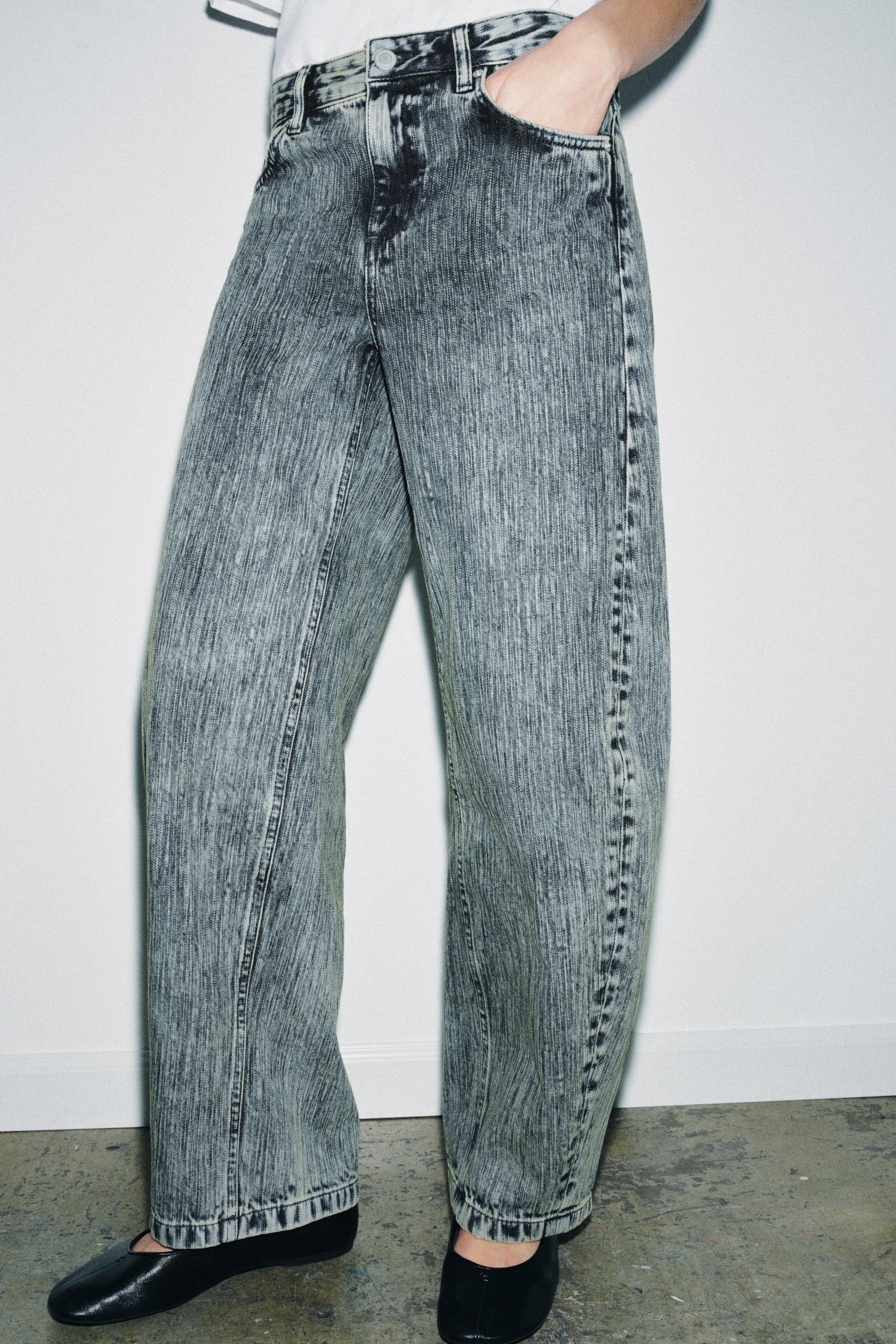 ZW COLLECTION RELAXED BALLOON MID-RISE JEANS