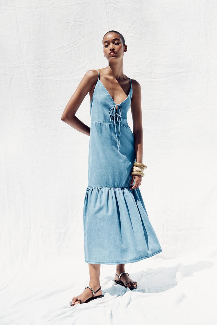 Zara Lichtblauwe Cocktailjurk Zara Lichtblauw Zomerjurkje MIDI