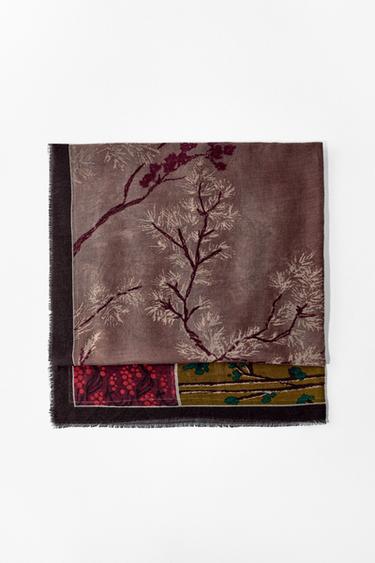 FLORAL PRINT SCARF - camel by Zara