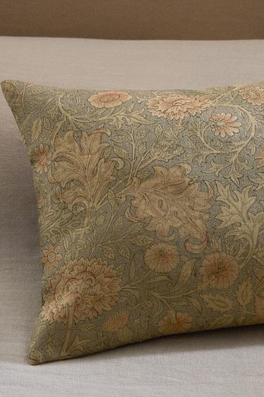 WASHED LINEN MORRIS & CO. PRINTED CUSHION COVER - Blue by Zara - Image 6
