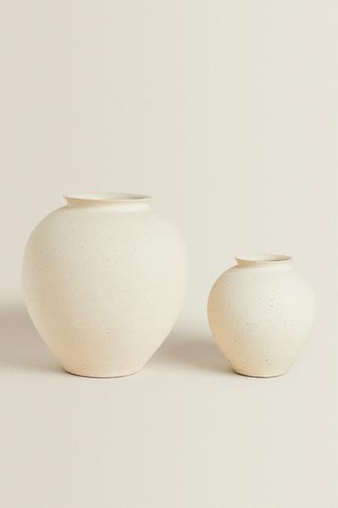 TEXTURED CERAMIC VASE — Gray 1
