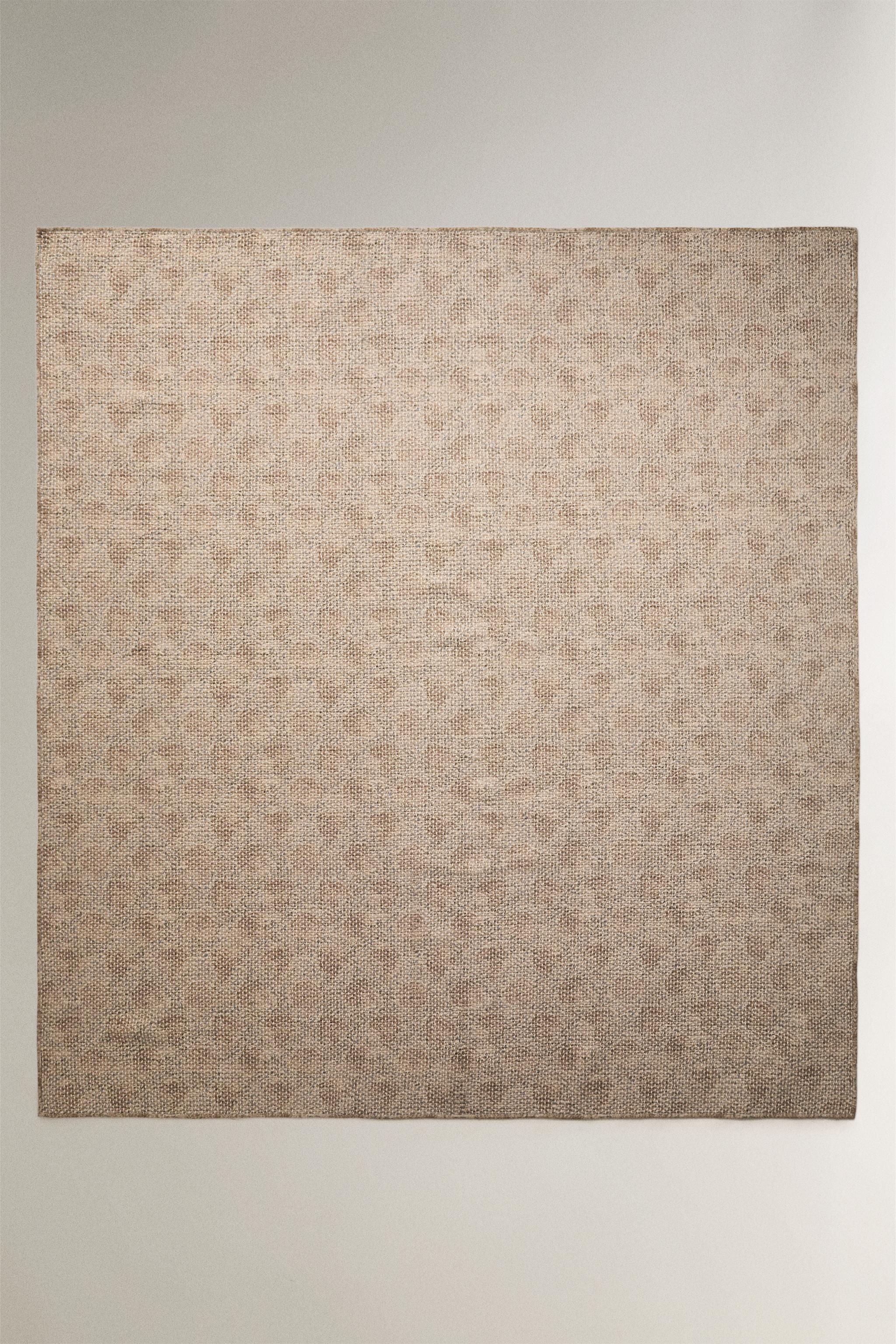 TEXTURED BLANKET