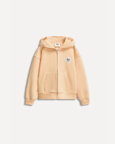 Zara 造型 - 紅色
