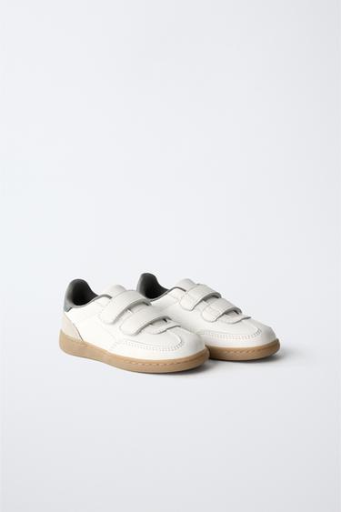 SNEAKER MIT LEDERRIEMEN - Weiß von Zara