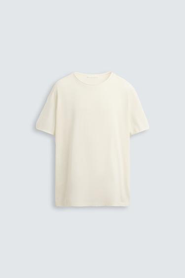 BASIC T-SHIRT WITH IRREGULAR FINISH - Ecru by Zara