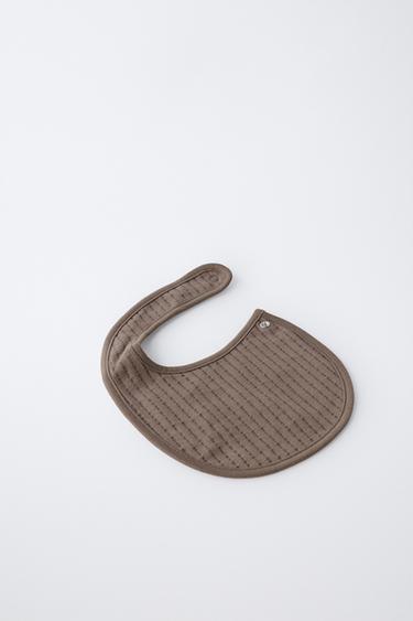 TEXTURED BONNET AND BIB SET - Brown by Zara - Image 2