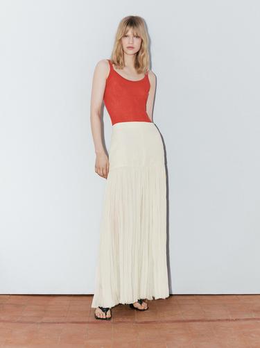 Imagen de producto - Naranja quemado de Zara - Imagen 0