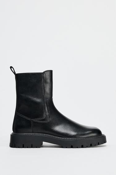 FLAT ANKLE BOOTS WITH SERRATED SOLE - Black by Zara - Image 0