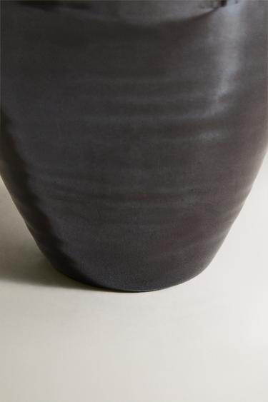 IRREGULAR ROUNDED CERAMIC VASE - Brown by Zara - Image 2