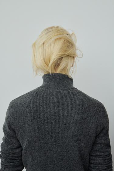 PULL 100 % LAINE À ZIP - Gris moyen de Zara - Image 2