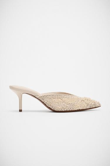 ZAPATO DESTALONADO APLIQUES - Blanco Crudo de Zara