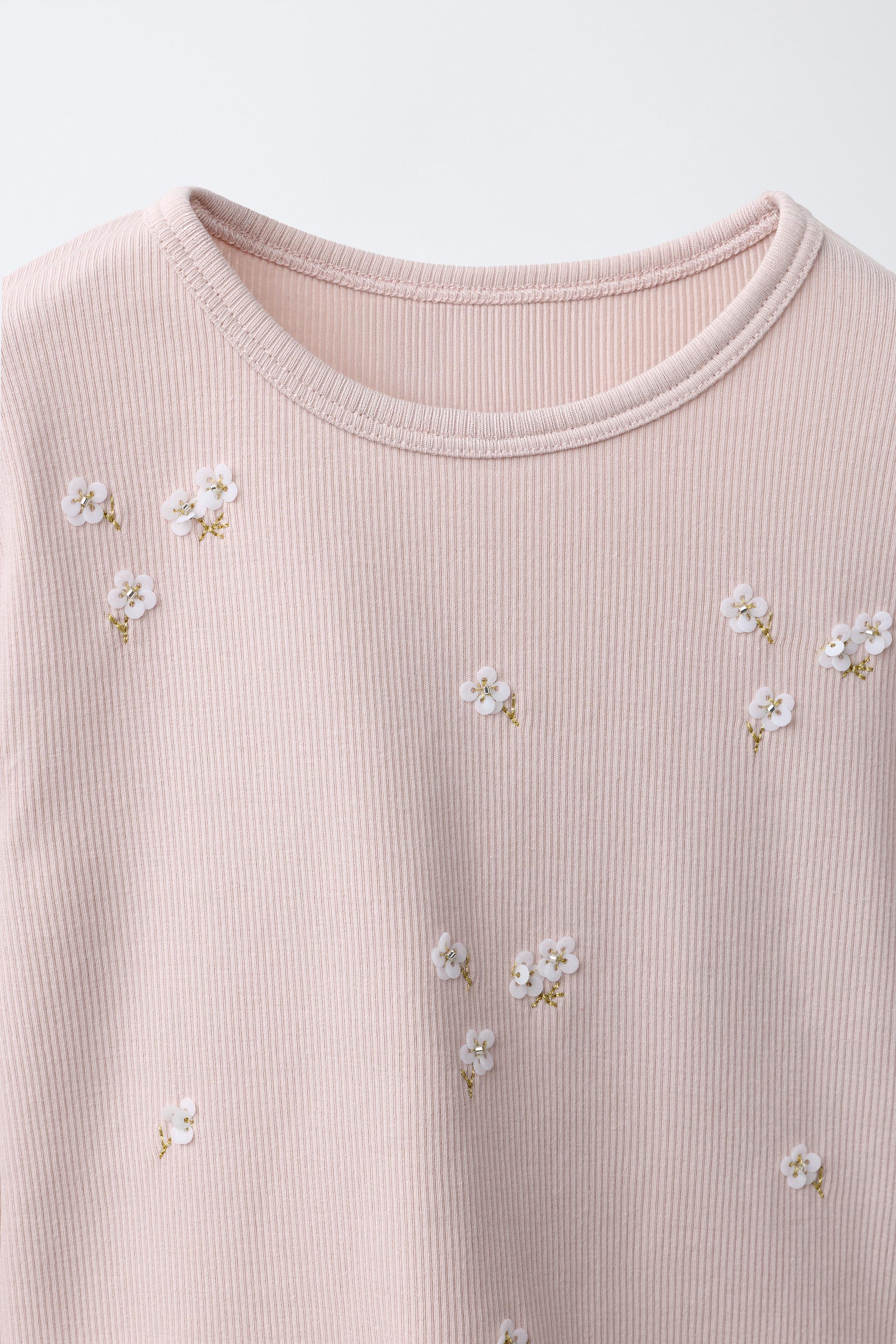 PEARL EMBROIDERED RIB T-SHIRT