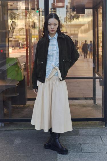 スカーフ風ボリュームミディスカートエクリュZaraのスカーフ風ボリュームミディスカート - エクリュ 