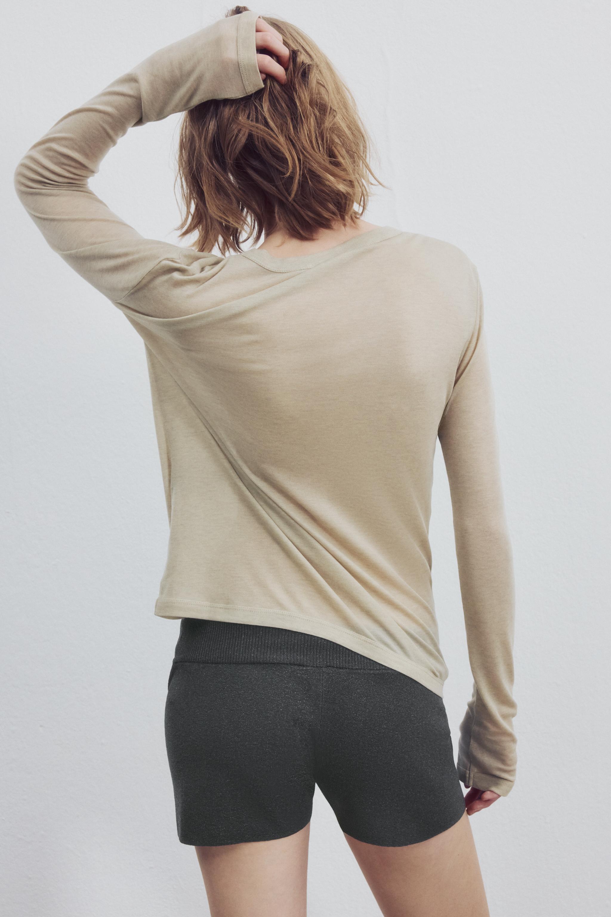 CREW NECK T-SHIRT