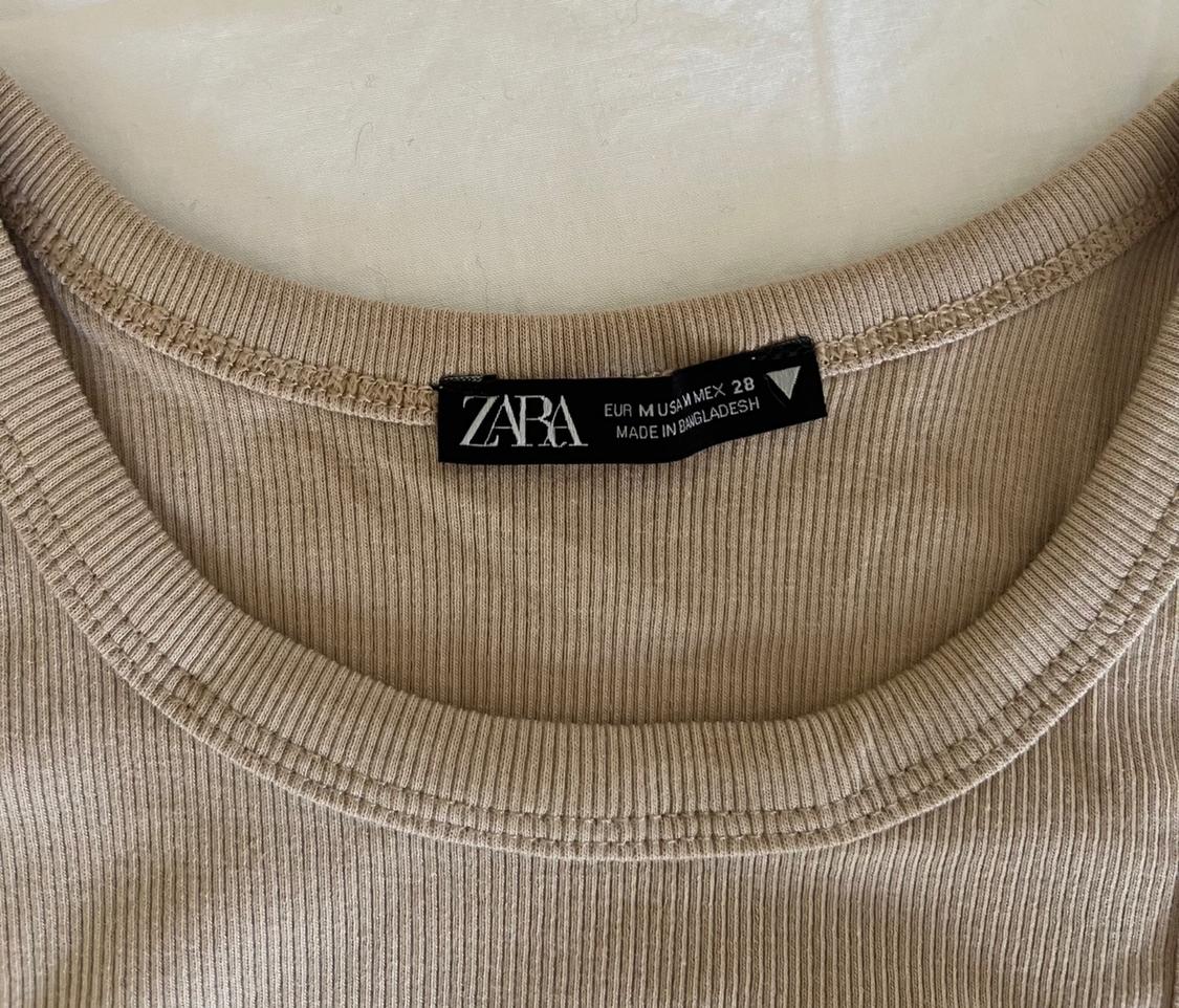 RIBBED HALTER VEST TOP IN CAMEL. - Image 4