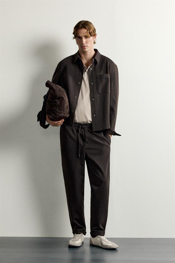 SOBRECAMISA CONFORT NON IRON - Chocolate de Zara - Imagen 0