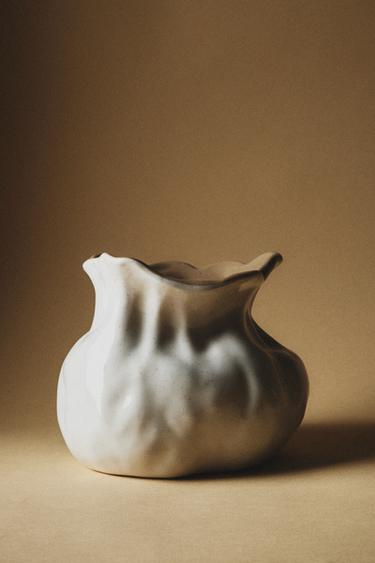 CERAMIC ARTICHOKE VASE - مغرة الخاص بـ Zara