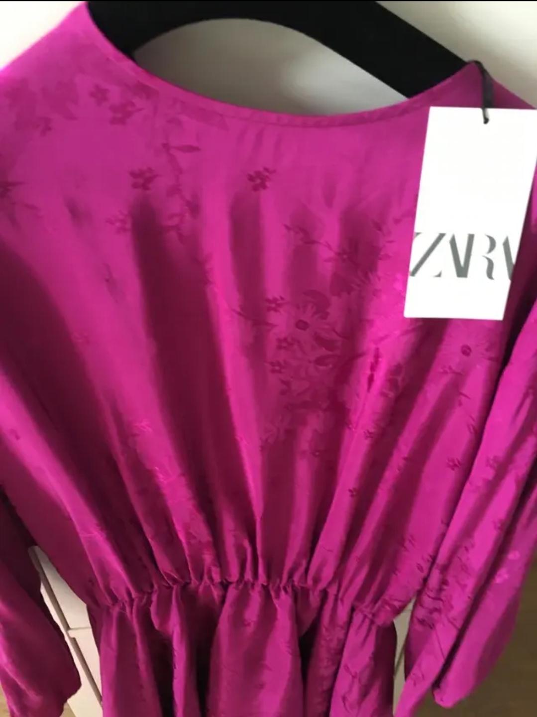 SATIN-FINISH JACQUARD DRESS - Image 3