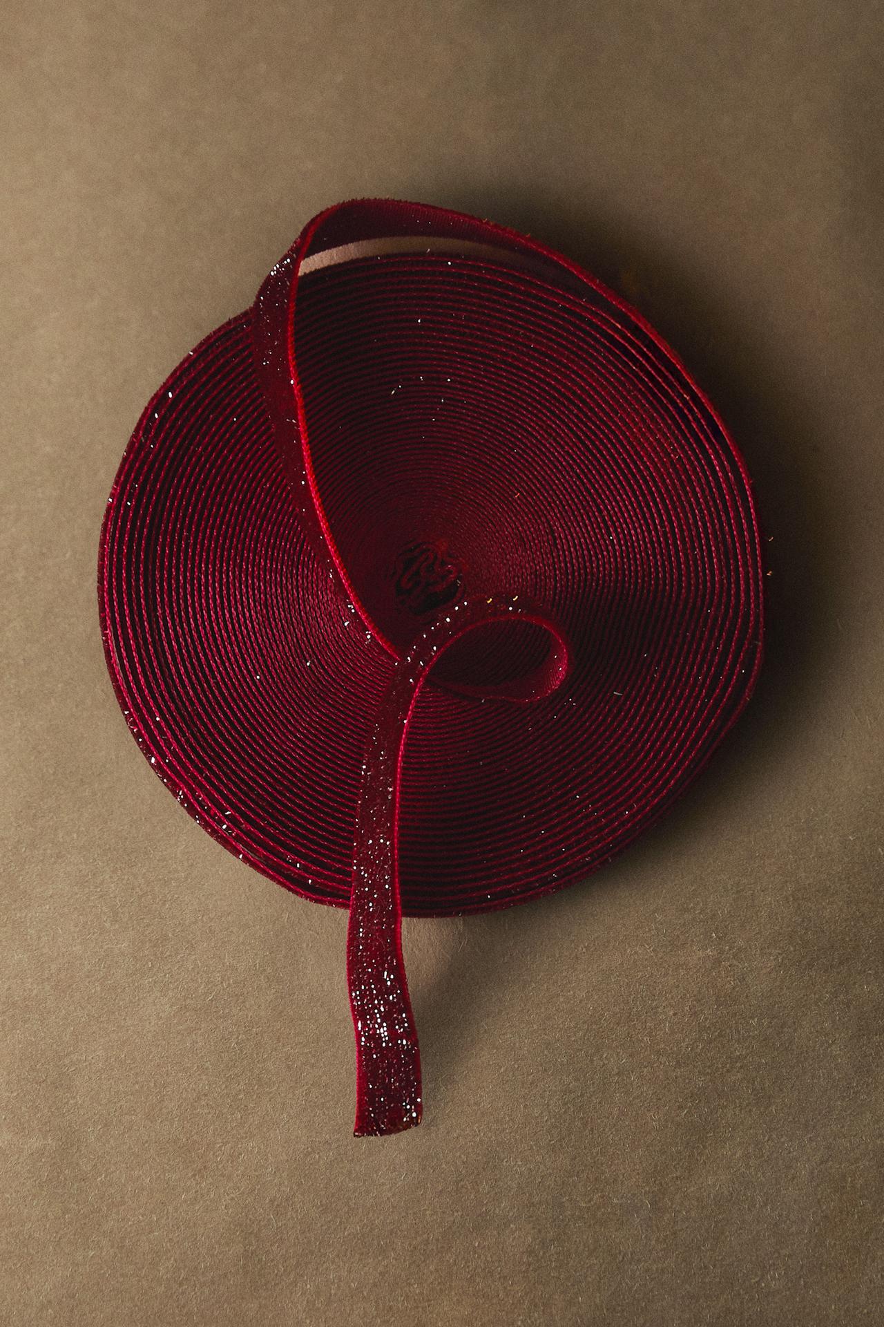 GLITTER VELVET CHRISTMAS GIFT RIBBON — Red