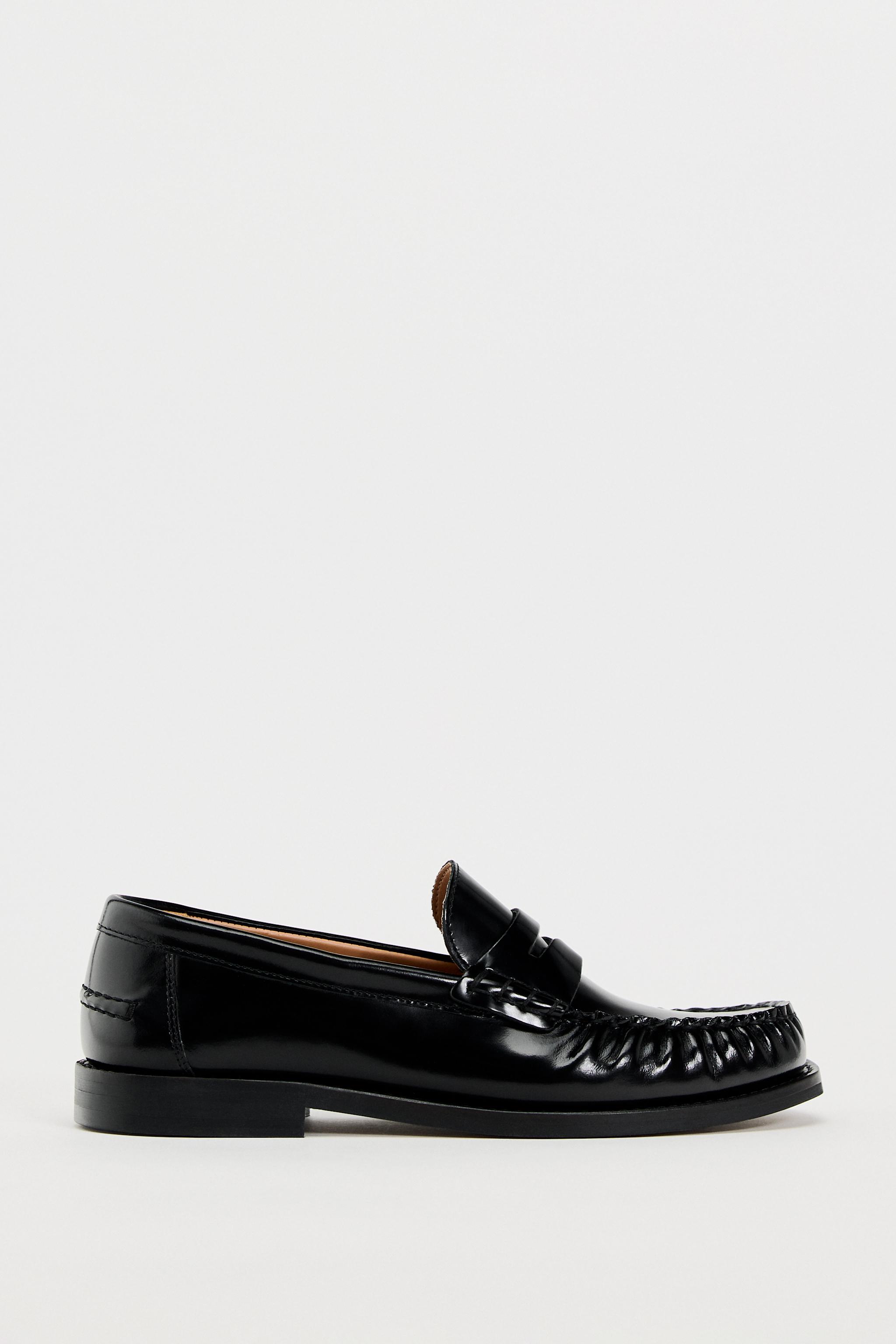 Zara on sale loafers black