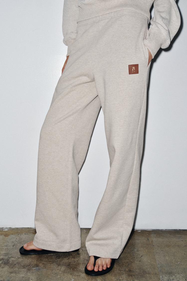PANTALONI FELPA ETICHETTA Beige ZARA Italia Italy