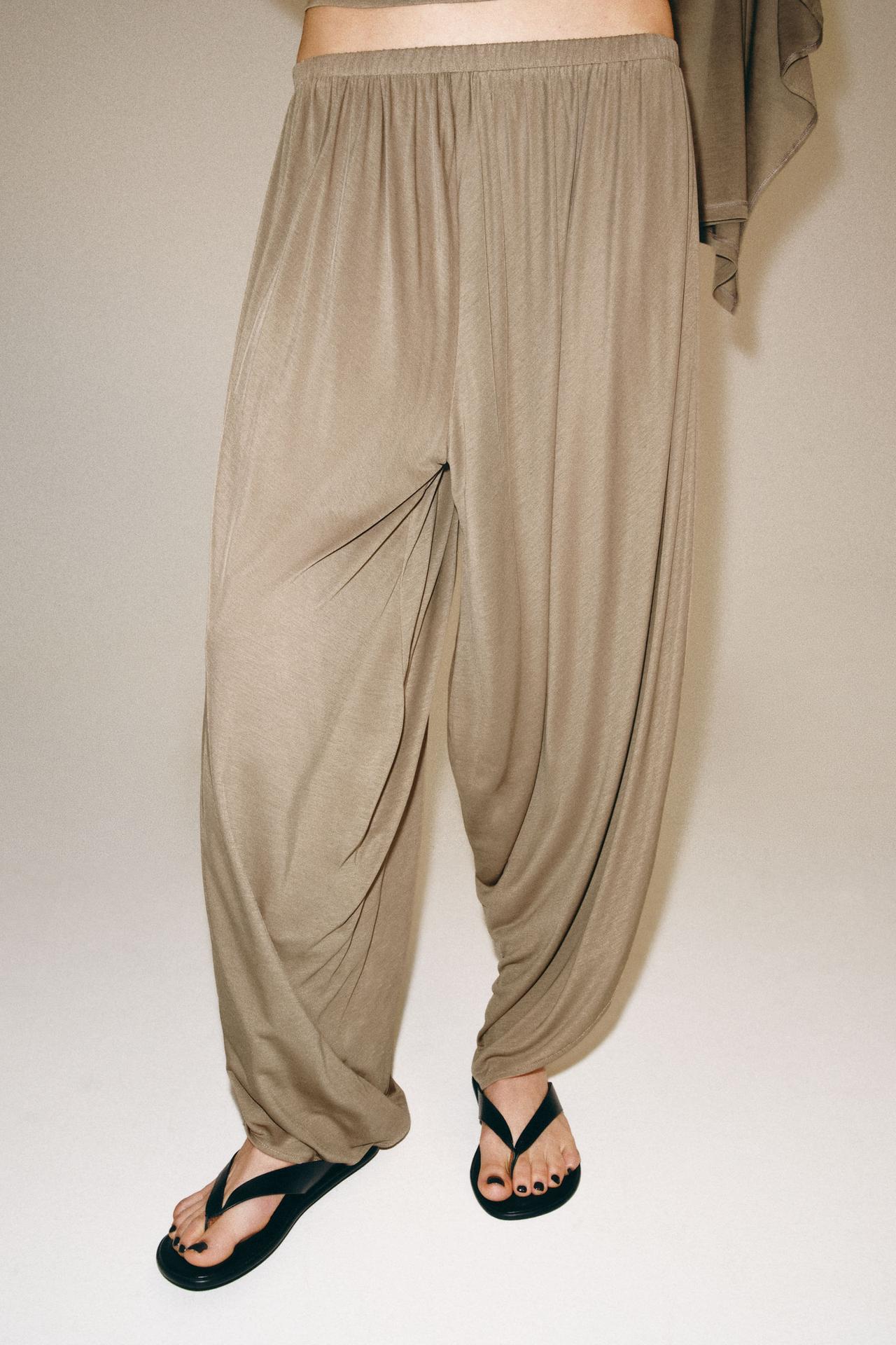 FLOWY BAGGY PANTS — Sand