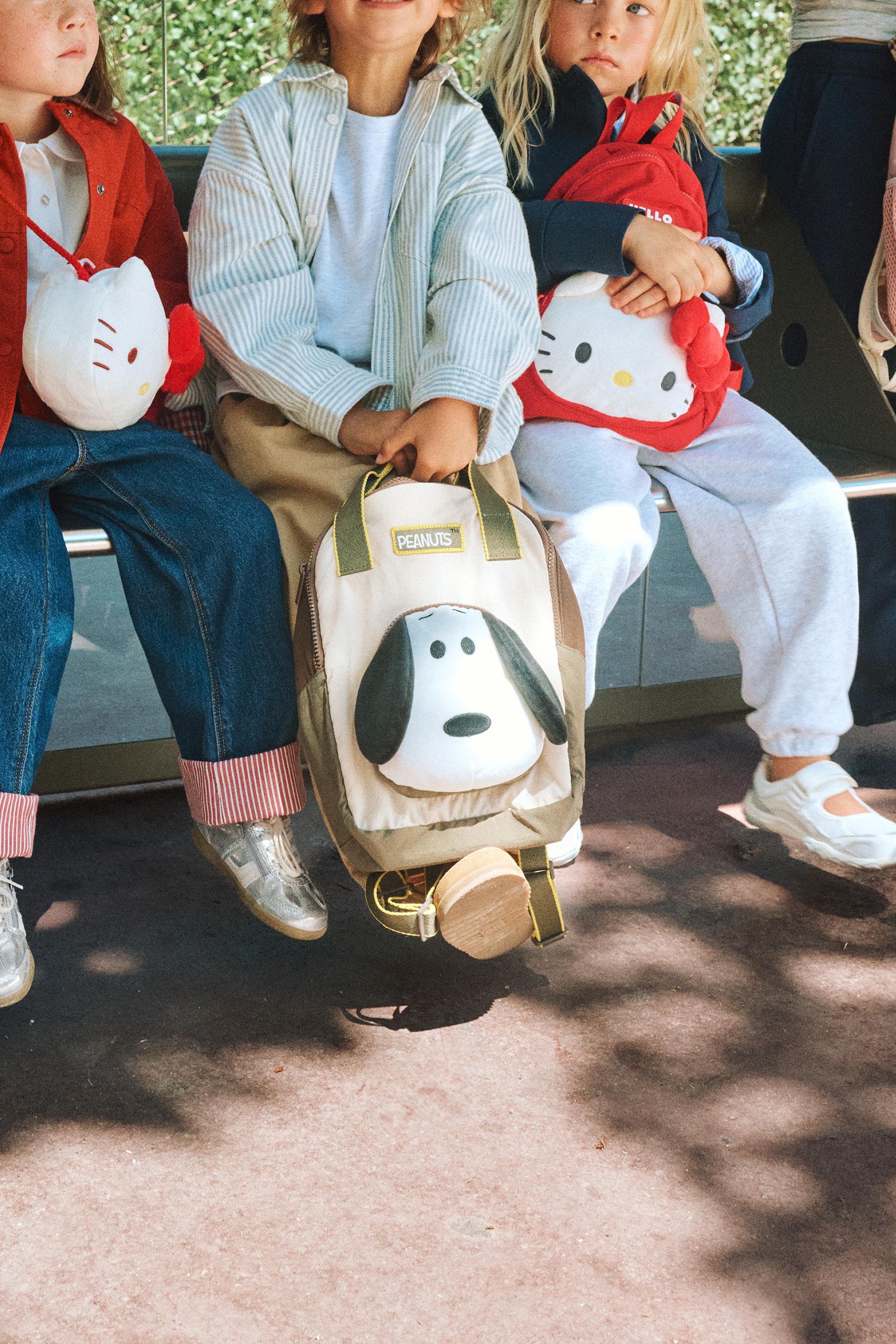 SNOOPY PEANUTS™ BACKPACK — Khaki Green