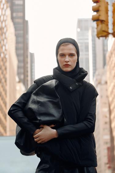 ZW COLLECTION QUILTED GILET - Black by Zara