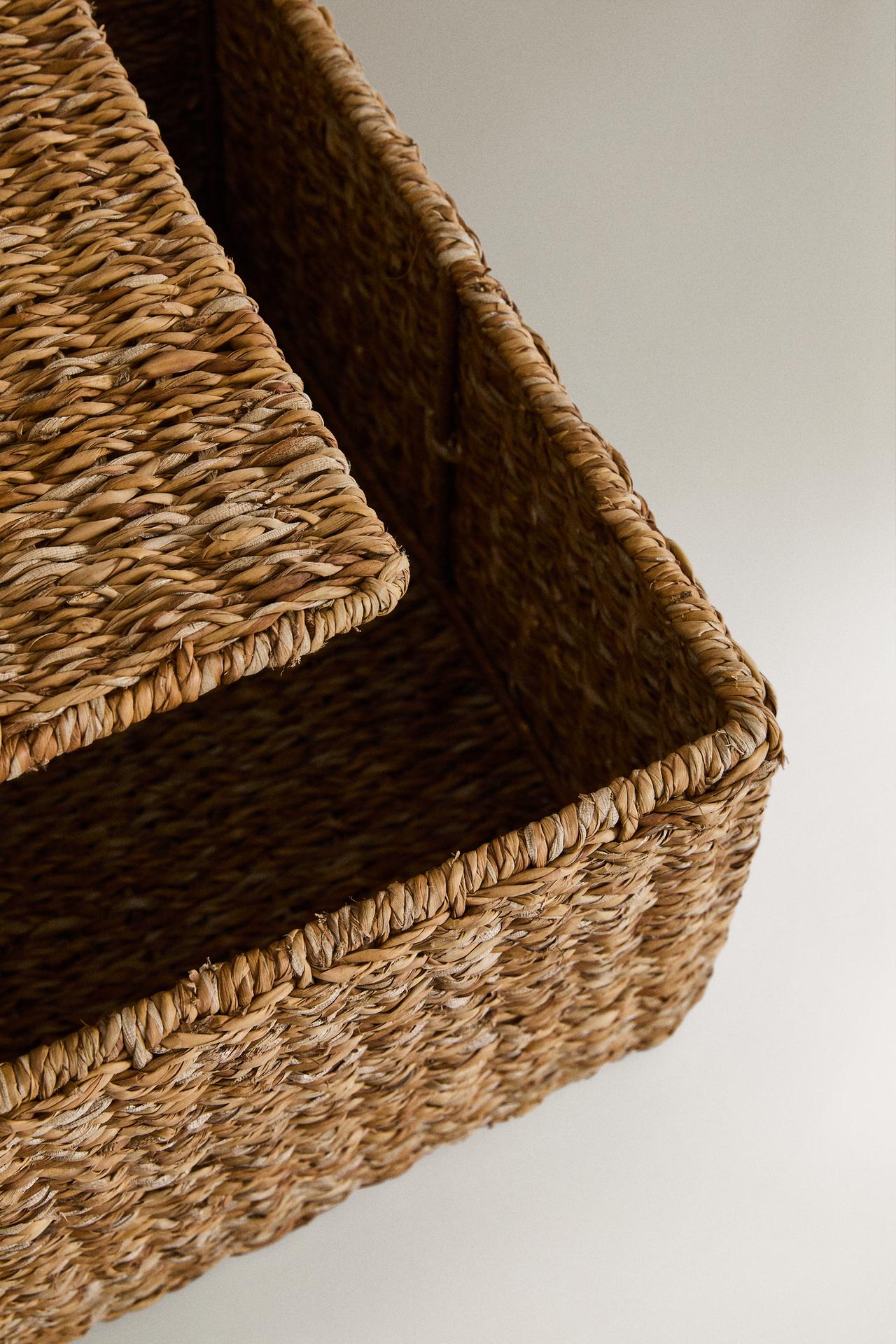 SEAGRASS BASKET WITH LID — Brown