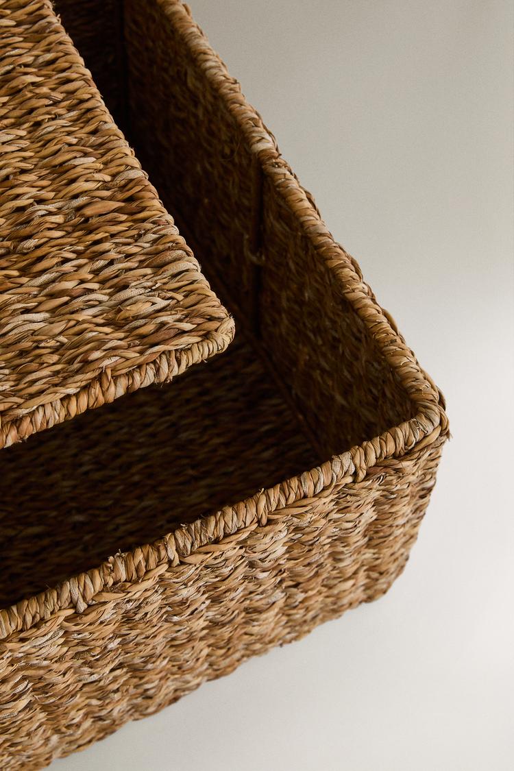 SEAGRASS BASKET WITH LID — Brown
